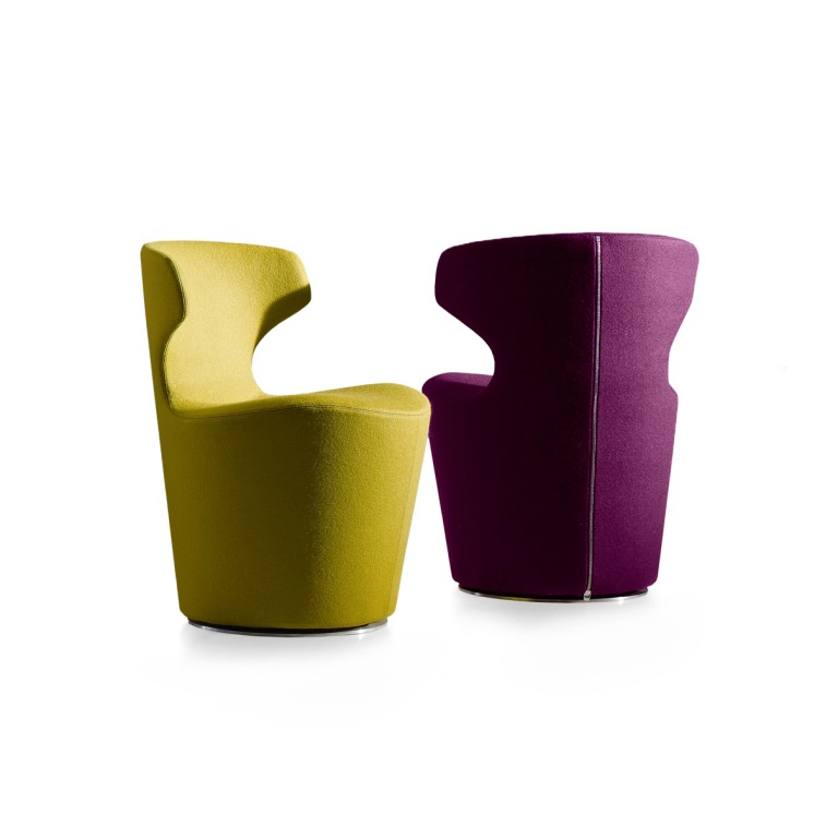 B&B Italia Mini Papilio tuoli keltainen ja violetti