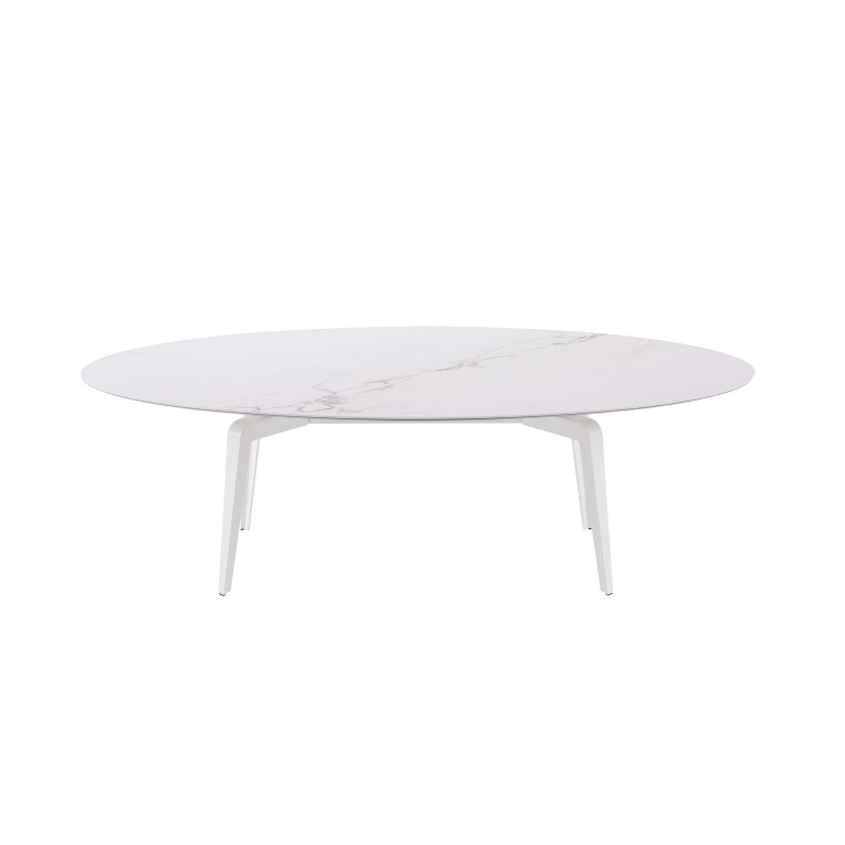 Ligne Roset Odessa pyöreä ruokapöytä