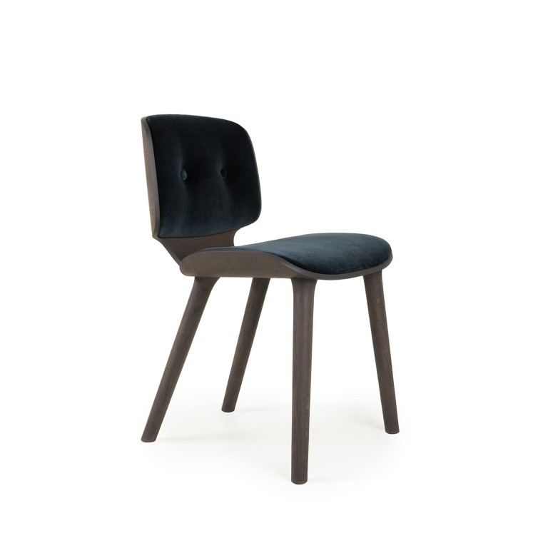 Moooi Nut ruokatuoli Harald-sametilla