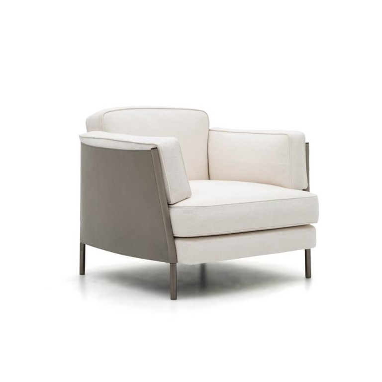 Minotti Shelley nojatuolit
