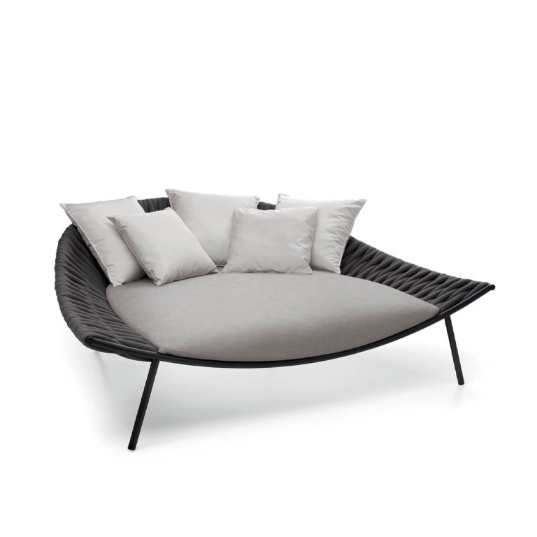 Roda Arena daybed aurinkotuoli 1