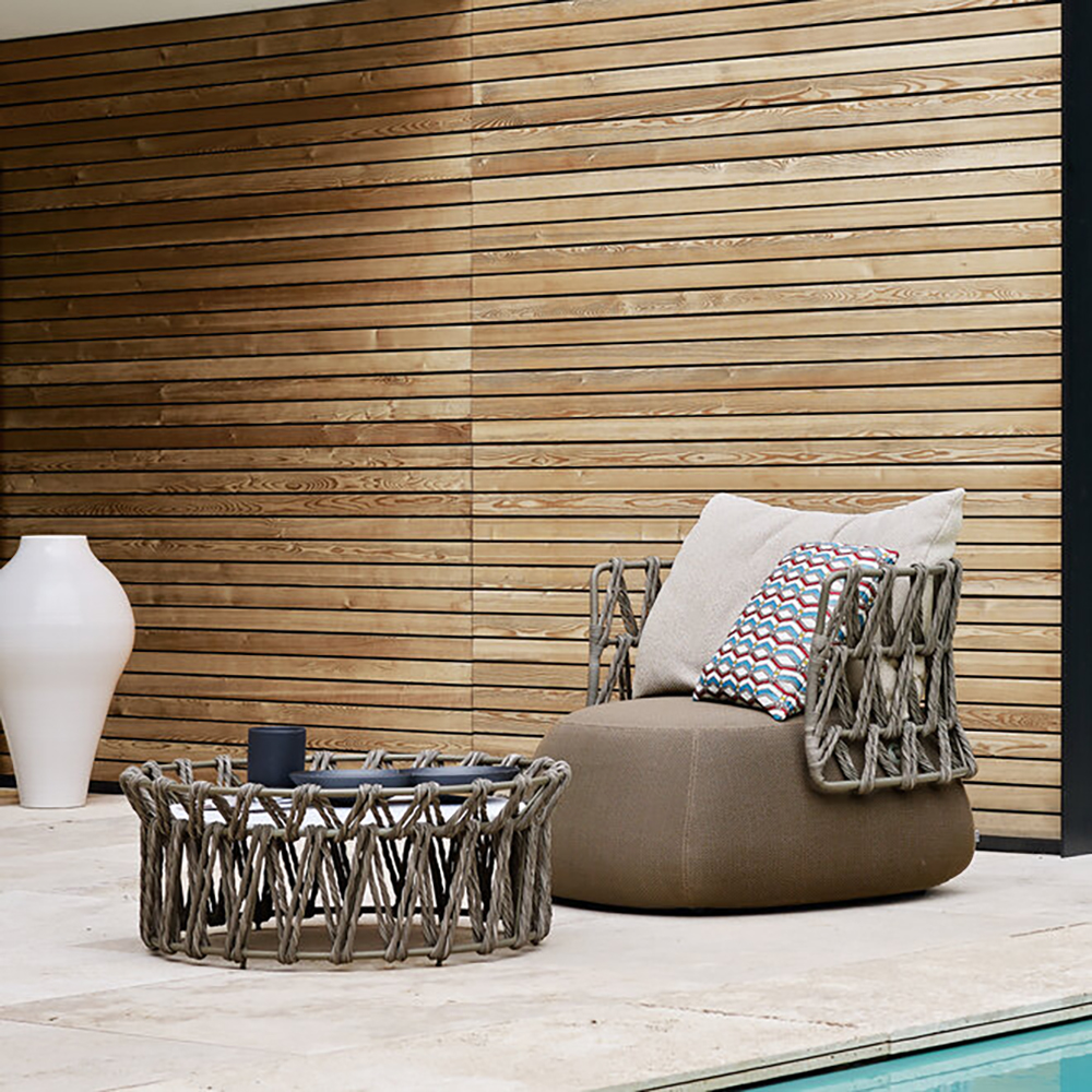 Butterfly ulkopöytä