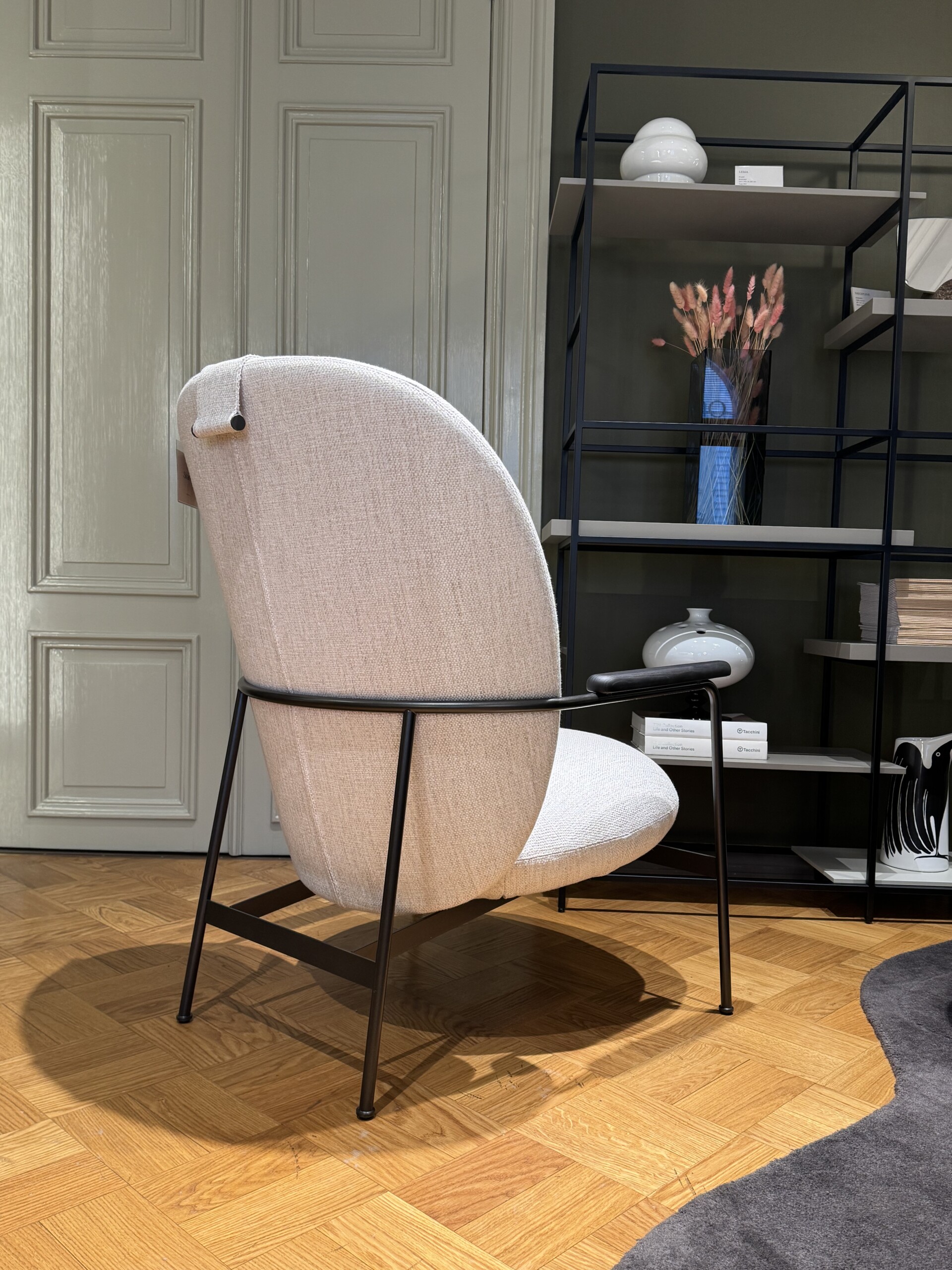 Claire nojatuoli - mallikappale HUOM! Tämä tuote esillä Skannon liikeessä